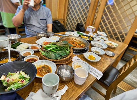 south-korea/gyeongju/restaurant/gyodong-sssambap