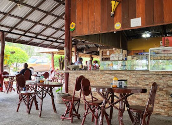 nicaragua/rio-san-juan/restaurant/la-choza