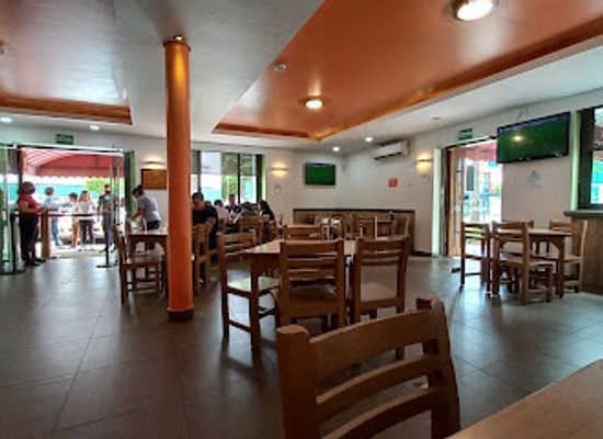 mexico/guadalajara/restaurant/karne-garibaldi-santa-tere