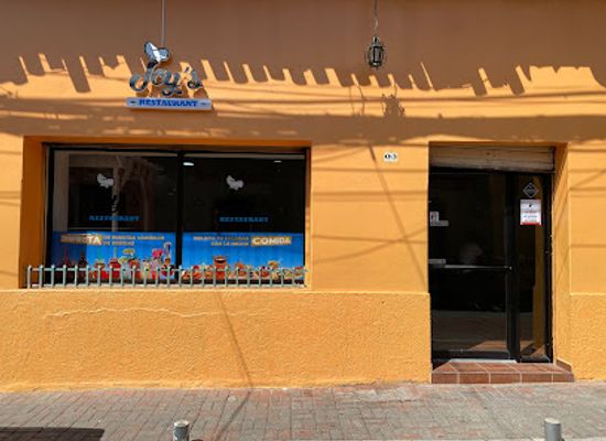 honduras/comayagua-valley/restaurant/joys-birria