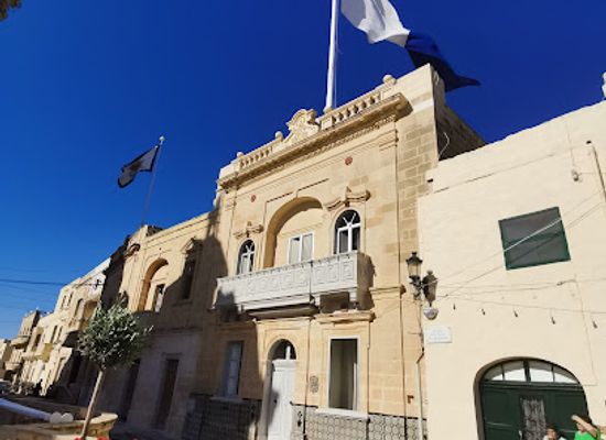 malta/gharb/restaurant/ic-centru-bar-and-restaurant