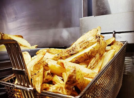 utah/richfield/restaurant/front-perch-chicken-food-truck