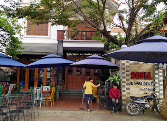 vietnam/da-nang/son-tra-district/restaurant/sofia-restaurant-danang