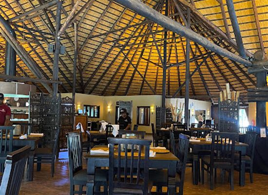 zambia/north-western-province/restaurant/harry-s-grill-restaurant-bar-and-pool