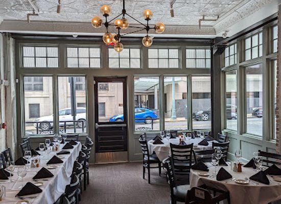 tennessee/memphis/downtown/restaurant/mcewen-s