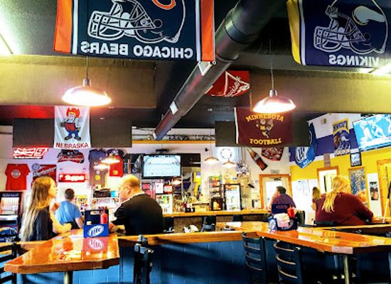 minnesota/central-lakes-region/restaurant/the-shed-chill-n-grille