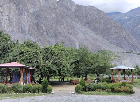 pakistan/northern-areas/restaurant/kashgar-khurak-mahal-shanwari-centre-guest-house