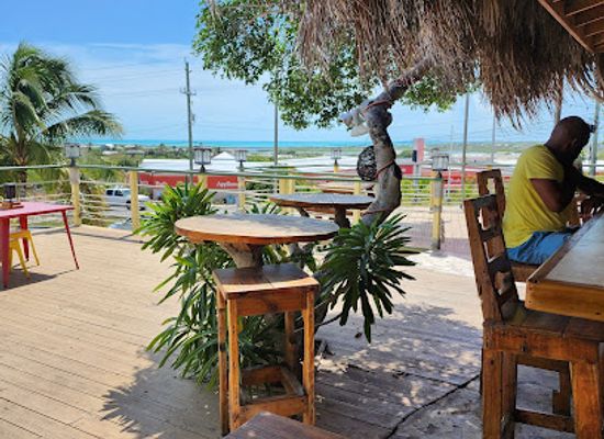 turks-and-caicos-islands/babalua-beach/restaurant/chinson-s-grill-shack