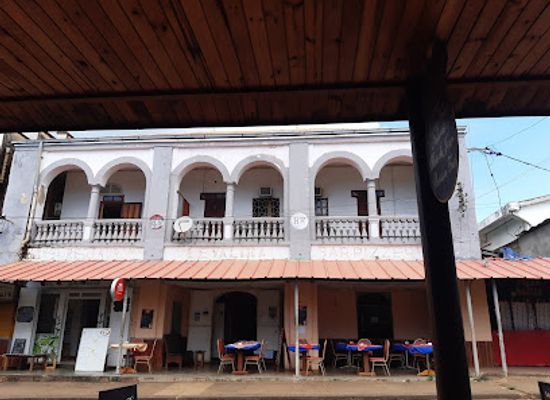 madagascar/diego-suarez/ramena-beach/restaurant/la-cambusa