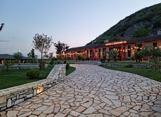 albania/mirdita/restaurant/rozafa-fish-city