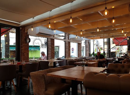 france/cannes/restaurant/l-angle-des-saveurs-restaurant-cannes