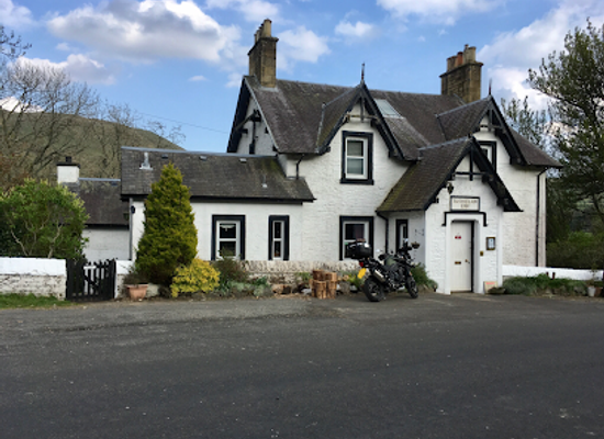 united-kingdom/selkirkshire/restaurant/tushielaw-inn