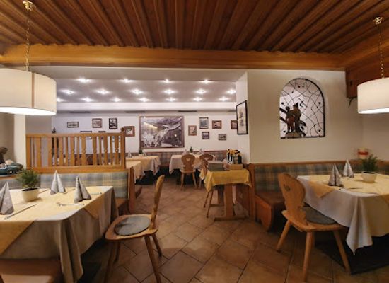 italy/val-gardena/restaurant/restaurant-costabella-pizzeria