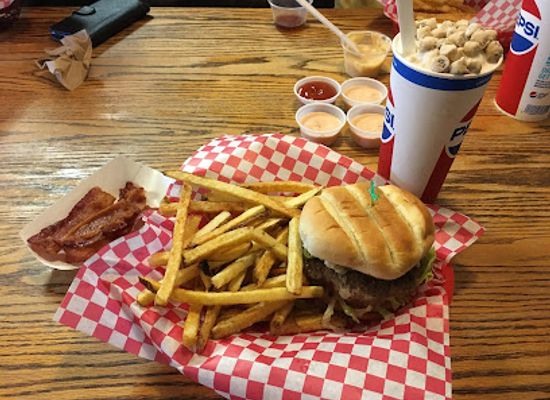 utah/uintah-basin/restaurant/country-grub