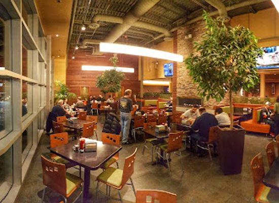 illinois/aurora/restaurant/the-patio-aurora
