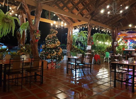 costa-rica/la-fortuna/restaurant/casa-fortuna-restaurante-familiar