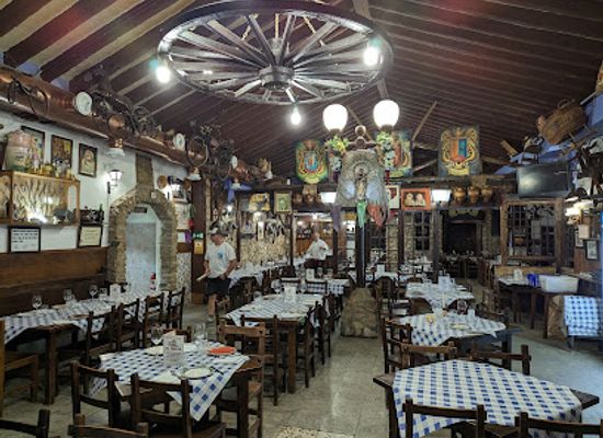 spain/zaragoza/casco-historico/restaurant/restaurante-el-fuelle