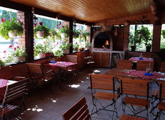 romania/transfagarasan-highway/restaurant/hanul-ancutei