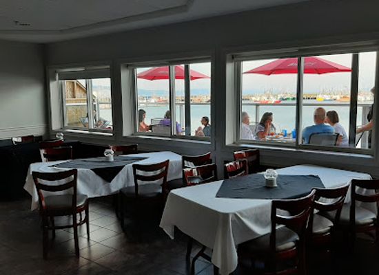 canada/atlantic-canada/restaurant/fundy-restaurant-dockside-suites