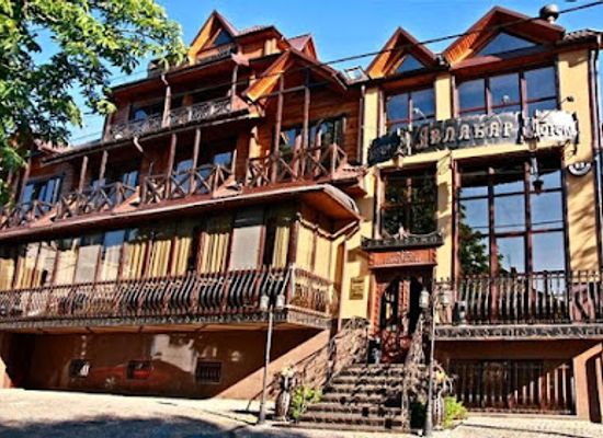 ukraine/kherson/restaurant/avlabar