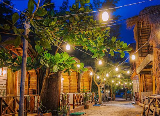 philippines/anawangin-cove/restaurant/promised-land-beach-resort