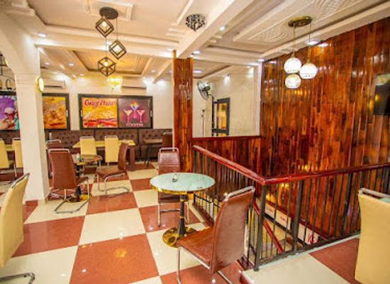 cameroon/limbe/restaurant/dada-restaurant