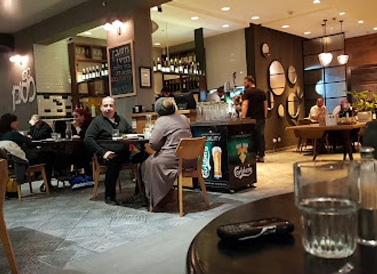 israel/shephelah/restaurant/mesubin