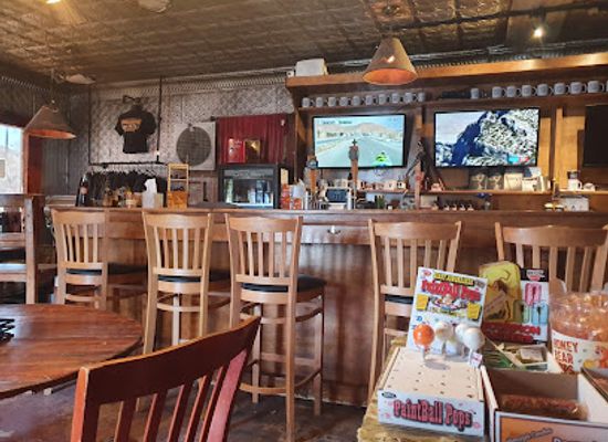 nevada/central-nevada/restaurant/pioneer-saloon