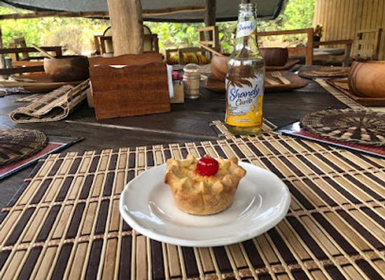 dominica/saint-luke/restaurant/red-rock-cuisine