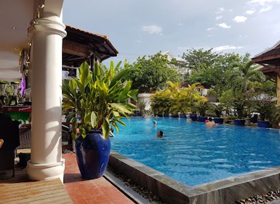 vietnam/hue/restaurant/cococlub-hue-restaurant-brasserie-vietnamese-western