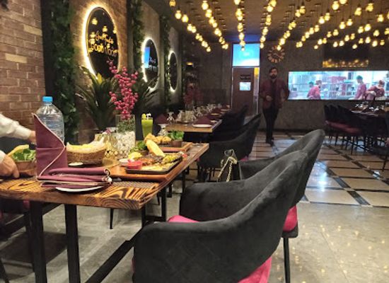 pakistan/lahore/restaurant/el-momento-lahore
