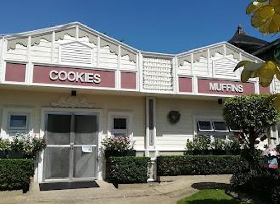 philippines/puerto-princesa/restaurant/baker-s-hill