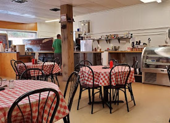 tennessee/great-smoky-mountains/restaurant/delauder-s-bbq