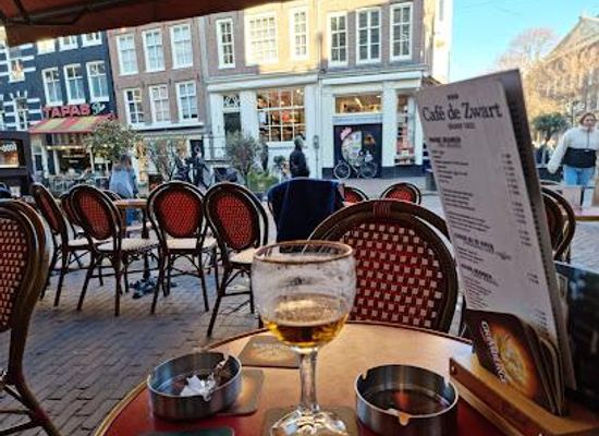 netherlands/amsterdam/restaurant/cafe-de-zwart