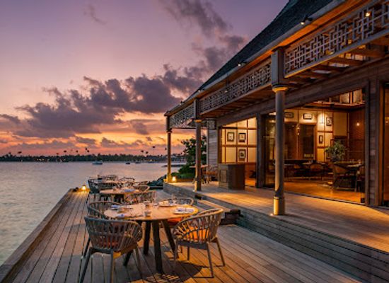 maldives/alimatha-island/restaurant/li-long