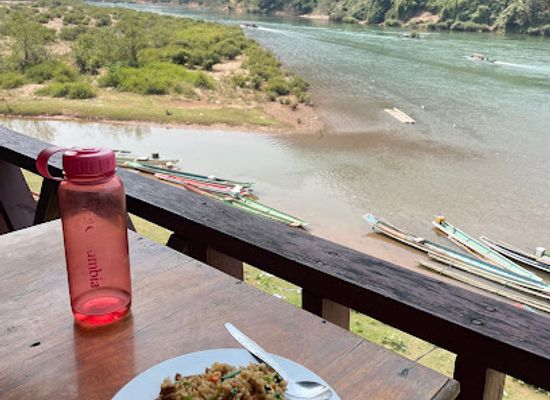 laos/central-laos/restaurant/riverside-restaurant-and-bar