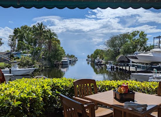 florida/florida-keys/restaurant/the-buzzard-s-roost