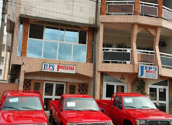 cameroon/north-west-region/restaurant/dreamland-restaurant