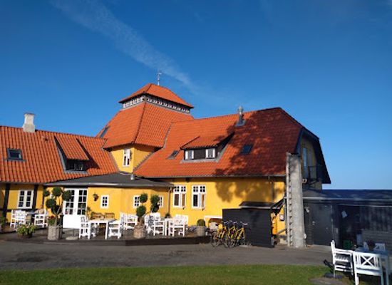 denmark/bornholm/restaurant/stammershalle-badehotel