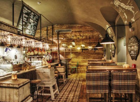 hungary/budapest/restaurant/divin-porcello