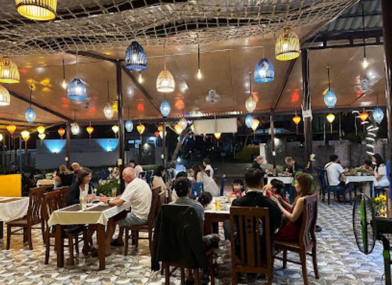 vietnam/south-central-coast/restaurant/cua-dai-central-restaurant-cooking-class