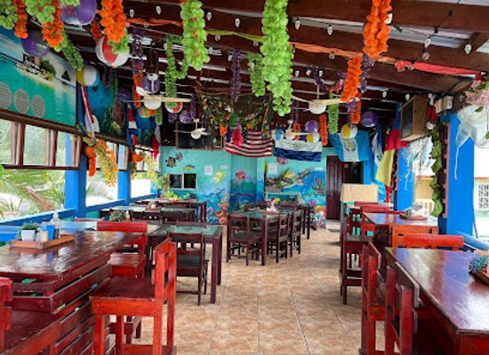 honduras/roatan/restaurant/calelu-s