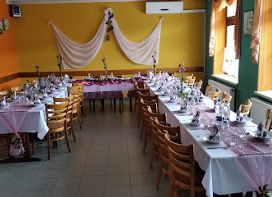 slovakia/kysuce/restaurant/cechospol