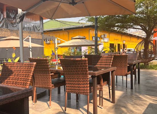 guinea/boke-region/restaurant/restaurant-versaille