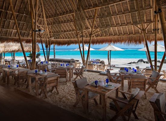 maldives/raa-atoll/restaurant/beach-club-grill-restaurant