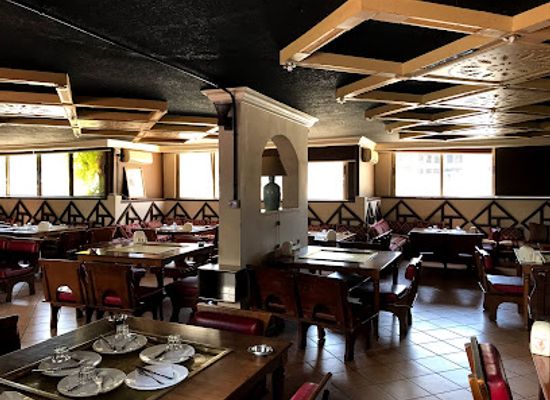 jordan/amman/restaurant/tawaheen-alhawa