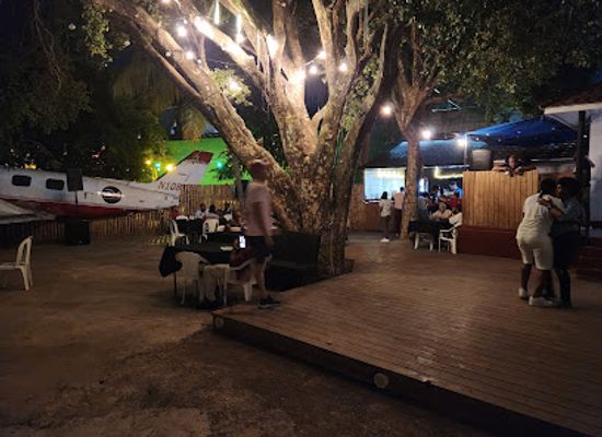 jamaica/liguanea-plains/restaurant/gm-bar-restaurant