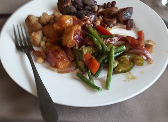 ethiopia/addis-ababa/restaurant/gusto-trattoria-restaurant-p-l-c