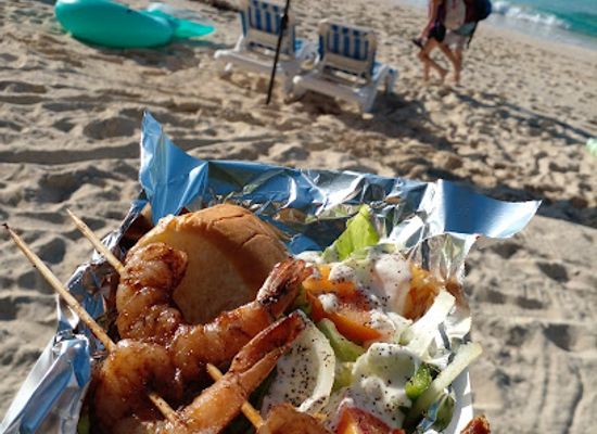 the-bahamas/bimini/restaurant/radio-beach-day-tours