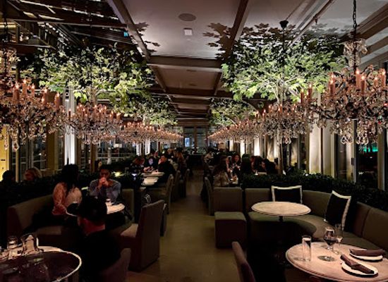 new-york/new-york-city/restaurant/rh-rooftop-restaurant-new-york